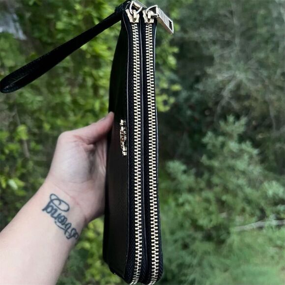 COACH Double Zip Wristlet Phone Wallet Black w Gold Hardware AUTHENTIC - Picture 5 of 7